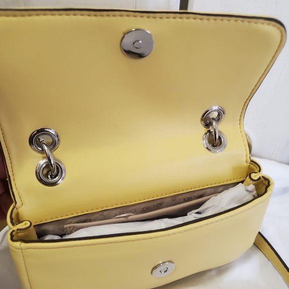 Dkny Sophie Shoulder Bag - Picture 6 of 7